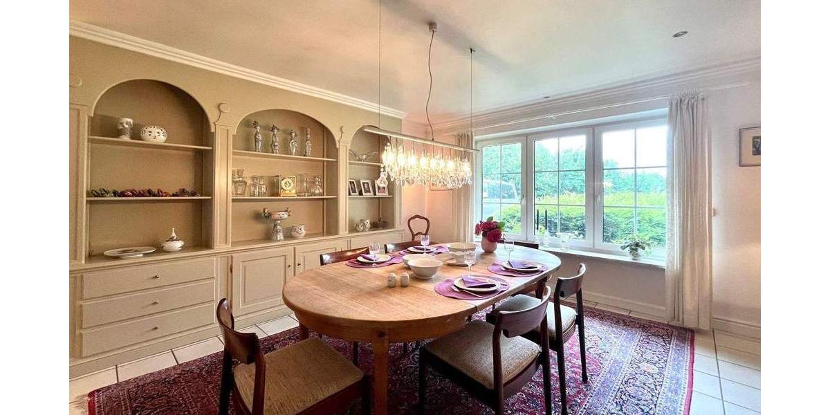 Einfamilienhaus Tating - 8 Zimmer, 289 m&sup2;, 749.000&euro; | Angebot:25672782