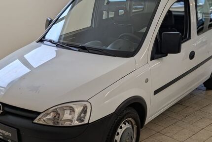 Opel Combo 69.000 km 5.790 &euro; Jübek 24855