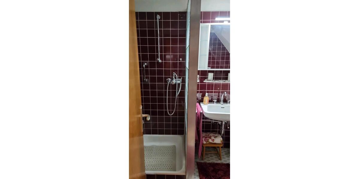 Etagenwohnung Weddingstedt - 2 Zimmer, 65 m&sup2;, 900&euro; | Angebot:24878264