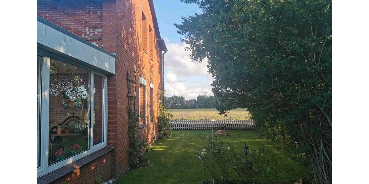 Bauernhaus, Landhaus Lunden - 10 Zimmer, 293 m&sup2;, 549.000&euro; | Angebot:23589132