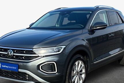 VW T-Roc 7.719 km 27.980 &euro; Breklum 25821