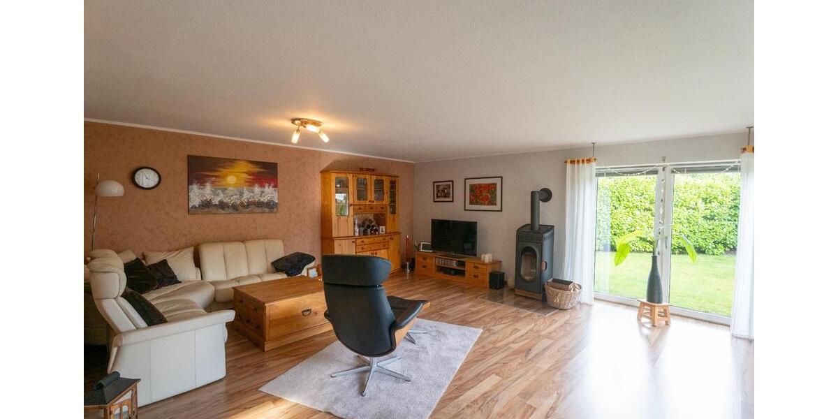 Einfamilienhaus Husum - 4 Zimmer, 136 m&sup2;, 369.000&euro; | Angebot:25950806