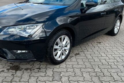 Seat Leon 65.000 km 12.500 &euro; Husum 25813