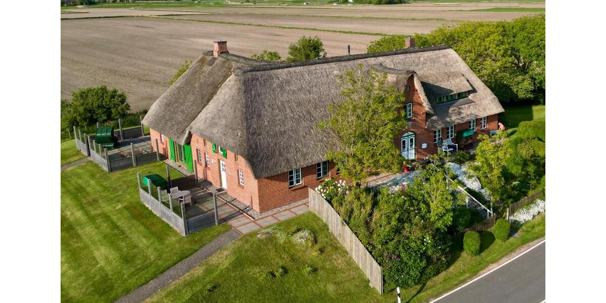 Mehrfamilienhaus, Wohnhaus Pellworm - 12 Zimmer, 350 m&sup2;, 1.750.000&euro; | Angebot:20561730