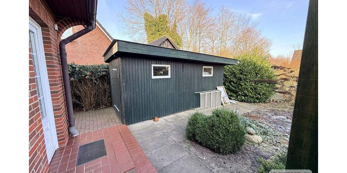 Einfamilienhaus Langenhorn - 8 Zimmer, 200 m&sup2;, 389.000&euro; | Angebot:25740802