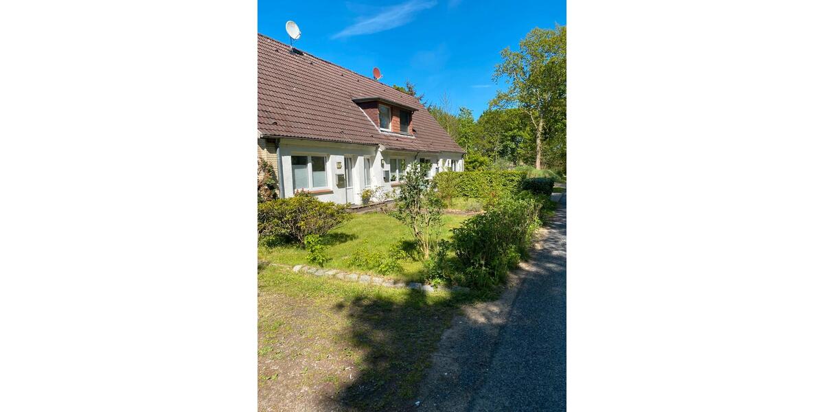 Etagenwohnung Hennstedt - 3 Zimmer, 65 m&sup2;, 595&euro; | Angebot:25902876