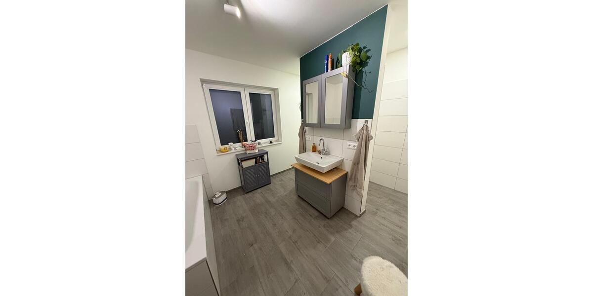 Doppelhaushälfte Schuby - 4 Zimmer, 110 m&sup2;, 1.375&euro; | Angebot:26034110