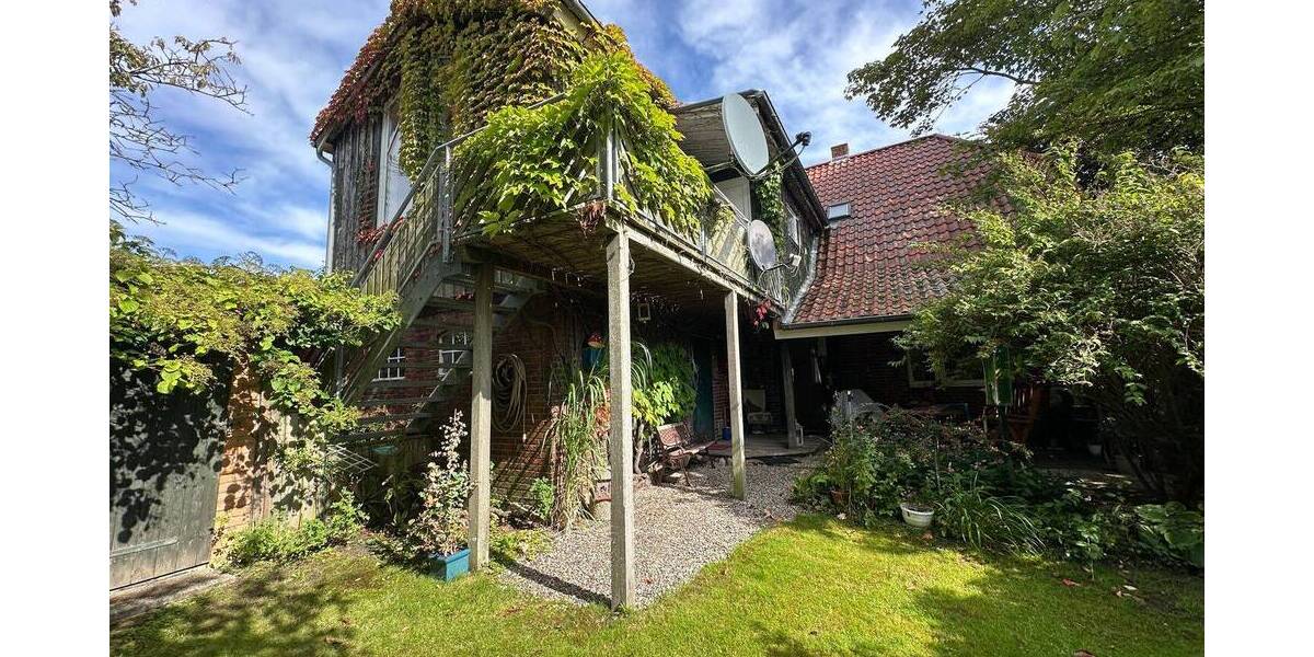 Einfamilienhaus Bredstedt - 8 Zimmer, 170 m&sup2;, 225.000&euro; | Angebot:25780897