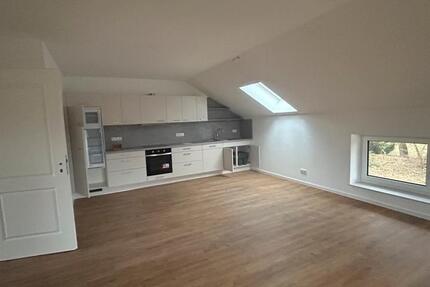 Wohnung Weddingstedt - 2 Zimmer, 75 m&sup2;, 880&euro; | Angebot:26036272