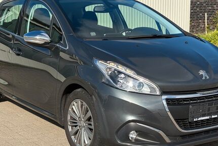 Peugeot 208 88.000 km 5.500 &euro; Husum 25813