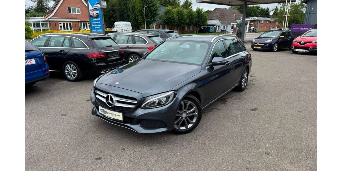 Mercedes-Benz C 200 216.011 km 9.599 &euro; Hemme 25774