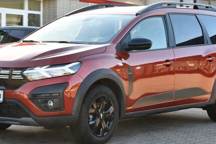 Dacia Jogger 17.676 km 23.990 &euro; Treia 24896