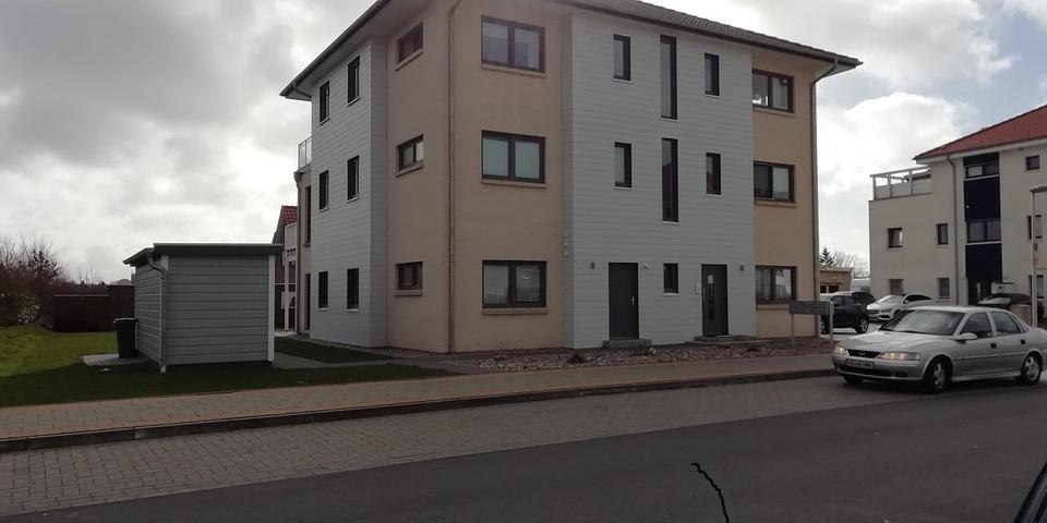 Erdgeschoßwohnung Husum - 3 Zimmer, 74 m&sup2;, 845&euro; | Angebot:25991316