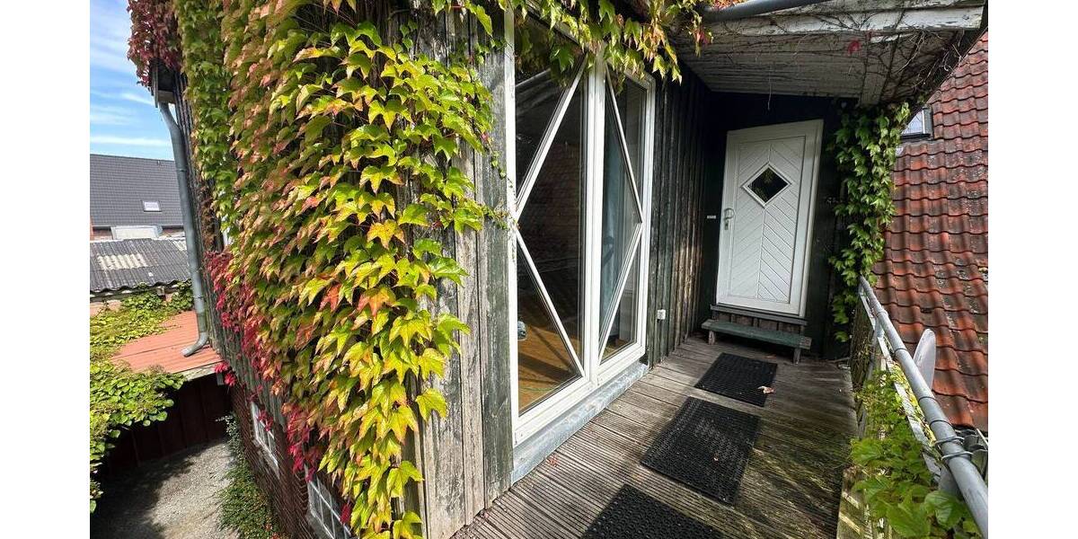 Einfamilienhaus Bredstedt - 8 Zimmer, 170 m&sup2;, 225.000&euro; | Angebot:25780897