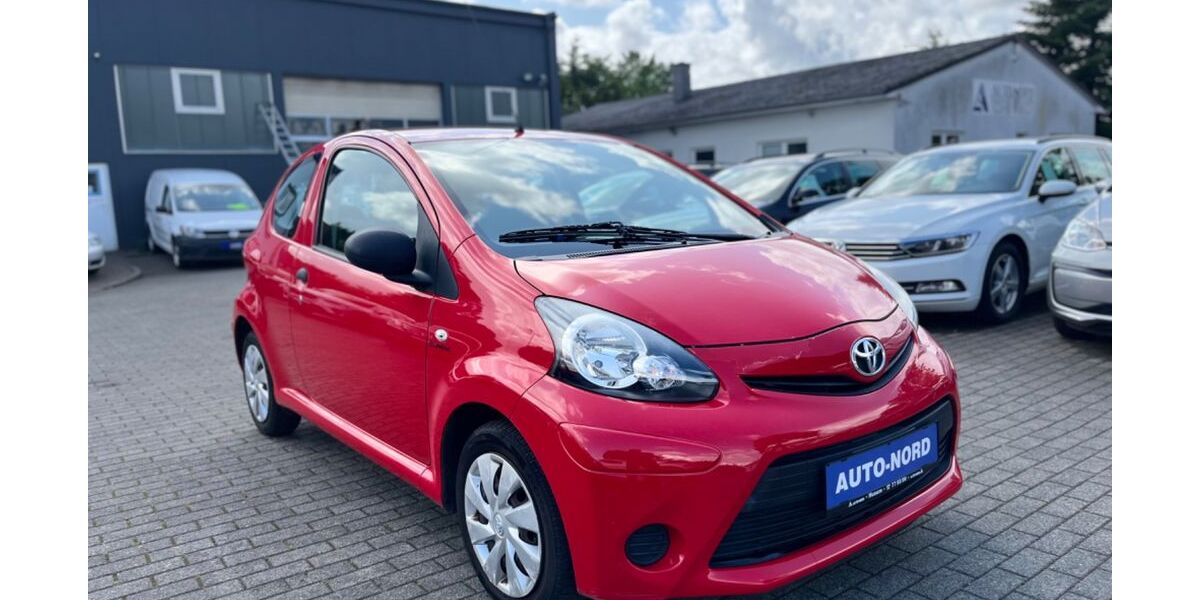 Toyota Aygo (X) 114.592 km 2.990 &euro; Husum 25813