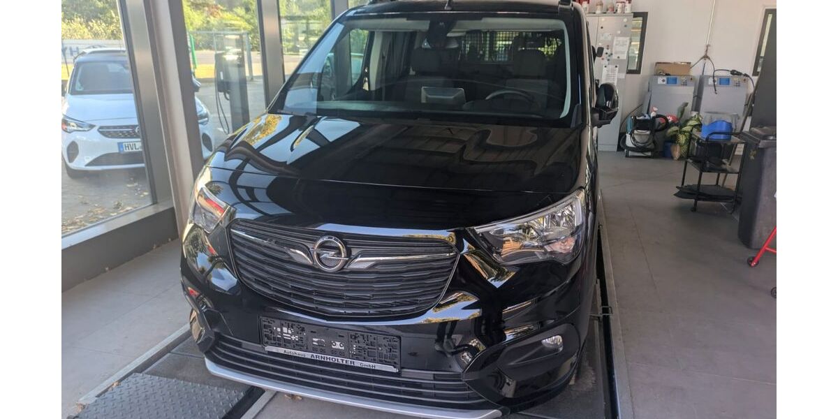 Opel Combo 40.000 km 18.599 &euro; Eggebek 24852