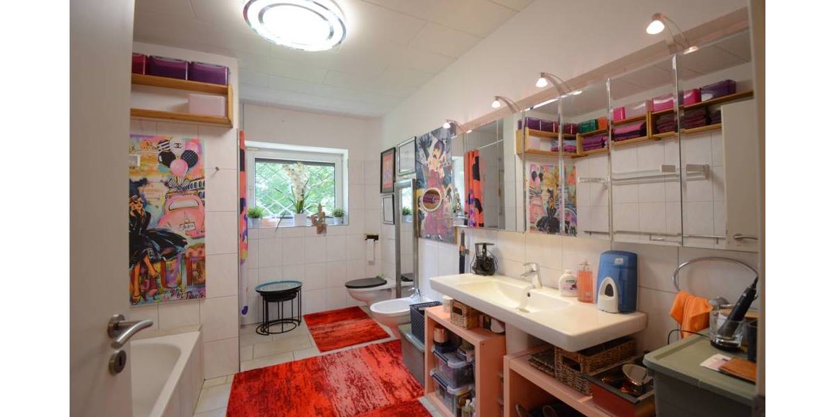 Einfamilienhaus Schalkholz - 7 Zimmer, 150 m&sup2;, 310.000&euro; | Angebot:25845999