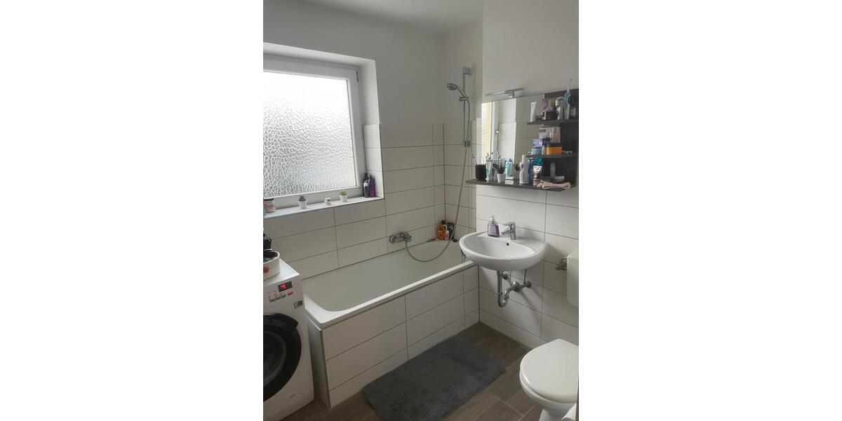 Etagenwohnung Husum - 3 Zimmer, 85 m&sup2;, 740&euro; | Angebot:25182081