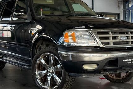 Ford Expedition 148.207 km 6.950 &euro; Husum 25813