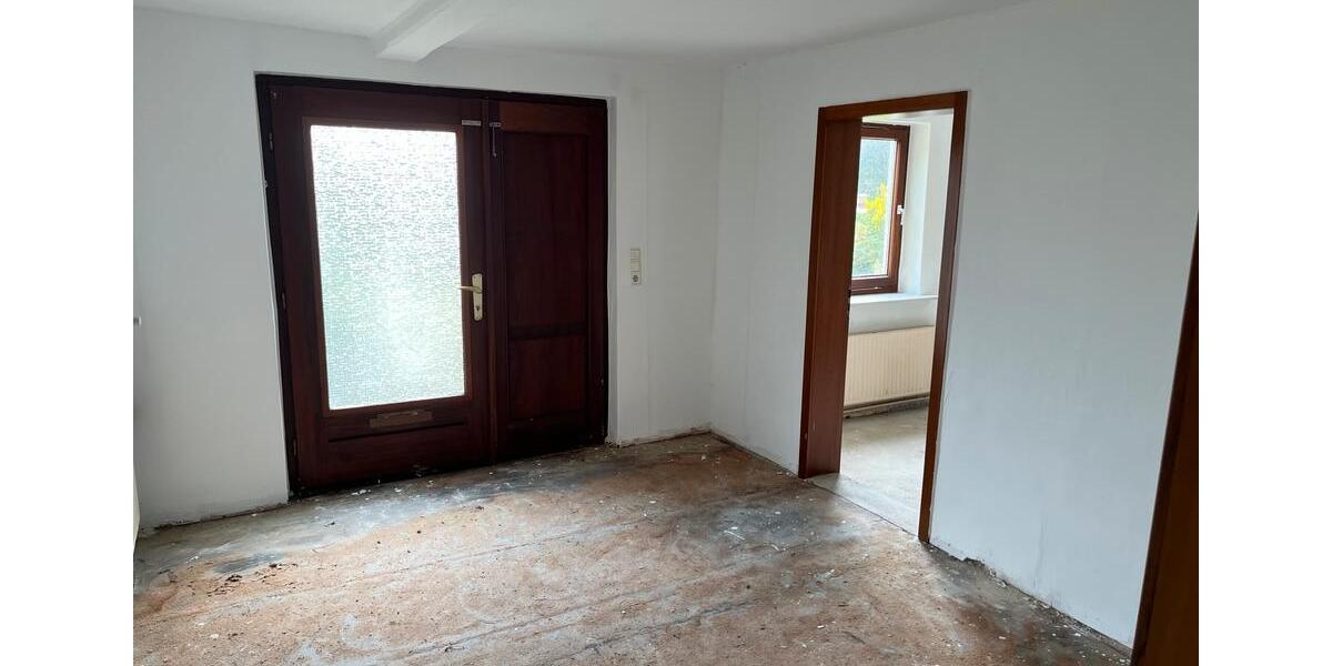 Einfamilienhaus Hennstedt - 4 Zimmer, 120 m&sup2;, 169.000&euro; | Angebot:26309070