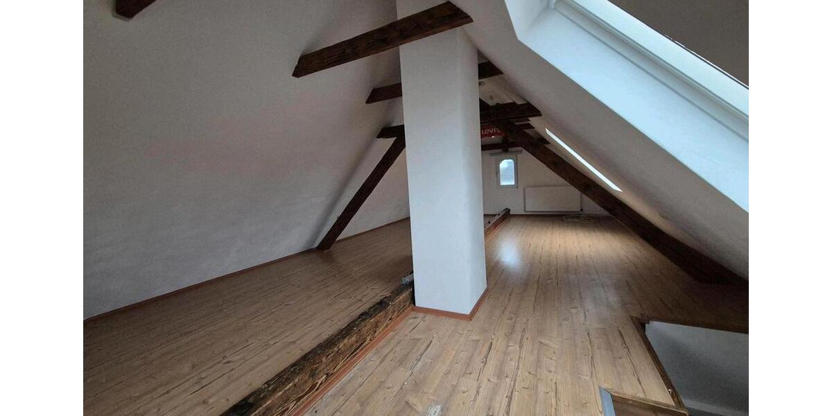Etagenwohnung Husum - 4 Zimmer, 75 m&sup2;, 650&euro; | Angebot:25944643