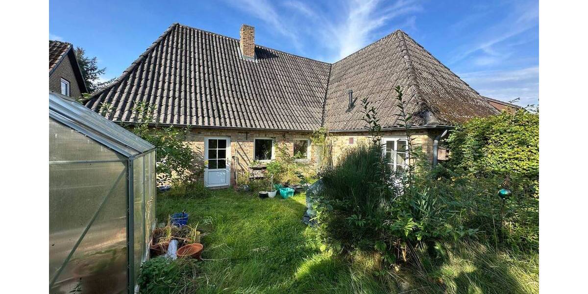 Einfamilienhaus Schwabstedt - 5 Zimmer, 160 m&sup2;, 195.000&euro; | Angebot:25780896