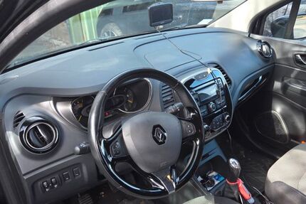 Renault Captur 119.853 km 6.000 &euro; Tönning 25832