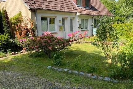 Wohnung Hennstedt - 3 Zimmer, 65 m&sup2;, 595&euro; | Angebot:25902876