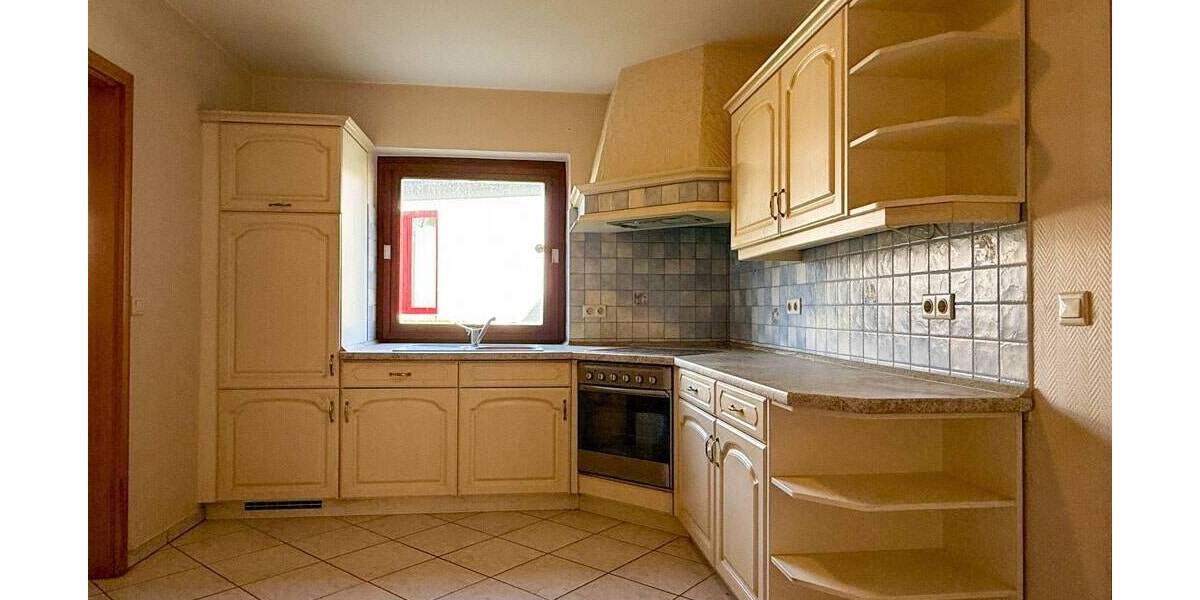 Mehrfamilienhaus, Wohnhaus Rantrum - 9 Zimmer, 242 m&sup2;, 319.000&euro; | Angebot:25984254