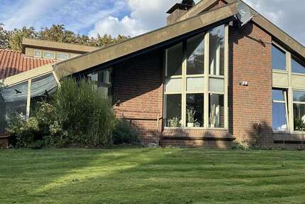 Haus Ahrenshöft - 8 Zimmer, 312 m&sup2;, 695.000&euro; | Angebot:25285192