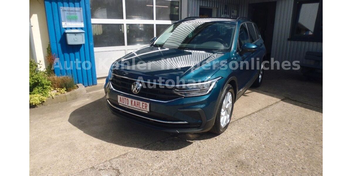 VW Tiguan 113.000 km 25.950 &euro; Stapel 25879