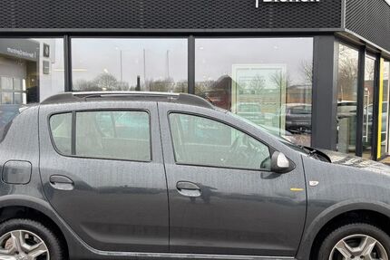 Dacia Sandero 33.948 km 11.750 &euro; Osterhever 25836
