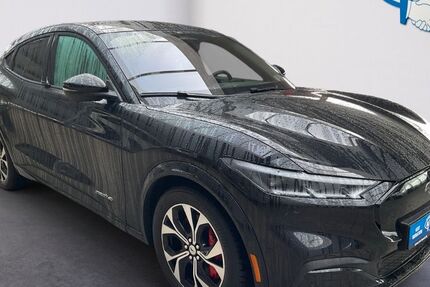 Ford Mustang Mach-E 26.755 km 37.990 &euro; Husum 25813