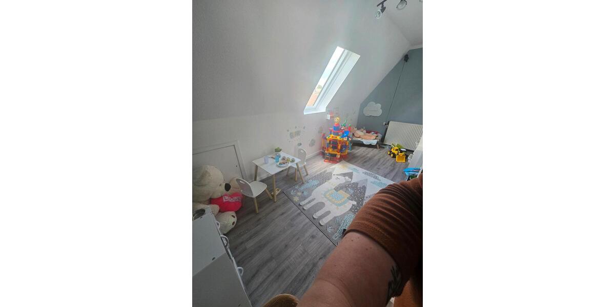 Einfamilienhaus Husum - 6 Zimmer, 160 m&sup2;, 350.000&euro; | Angebot:26110881