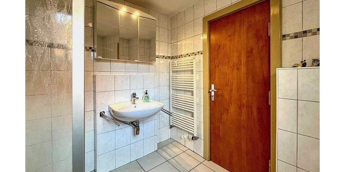 Einfamilienhaus Tönning - 5 Zimmer, 131 m&sup2;, 275.000&euro; | Angebot:25730620