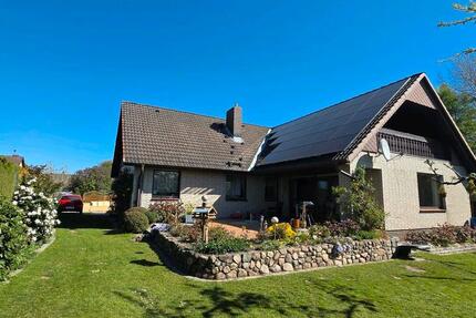 Haus Delve - 9 Zimmer, 200 m&sup2;, 420.000&euro; | Angebot:26679675