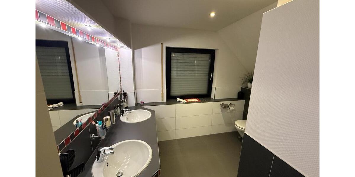 Einfamilienhaus Treia - 5 Zimmer, 130 m&sup2;, 395.000&euro; | Angebot:25309179