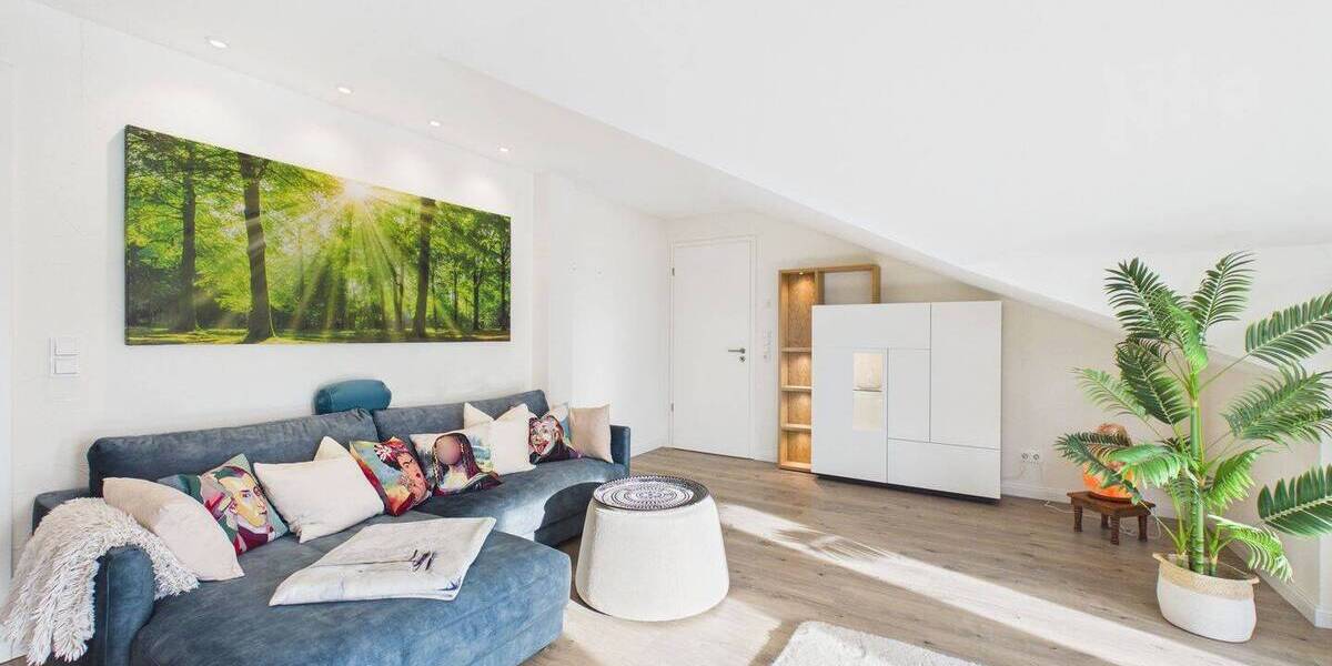 Etagenwohnung Friedrichstadt - 2 Zimmer, 98 m&sup2;, 349.000&euro; | Angebot:25730346