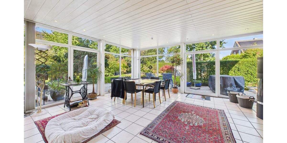 Einfamilienhaus Husum Schobüll - 7 Zimmer, 243 m&sup2;, 599.000&euro; | Angebot:25672607