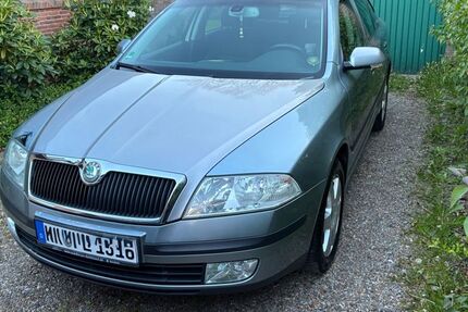 Skoda Octavia 270.000 km 2.050 &euro; Großenwiehe 24969