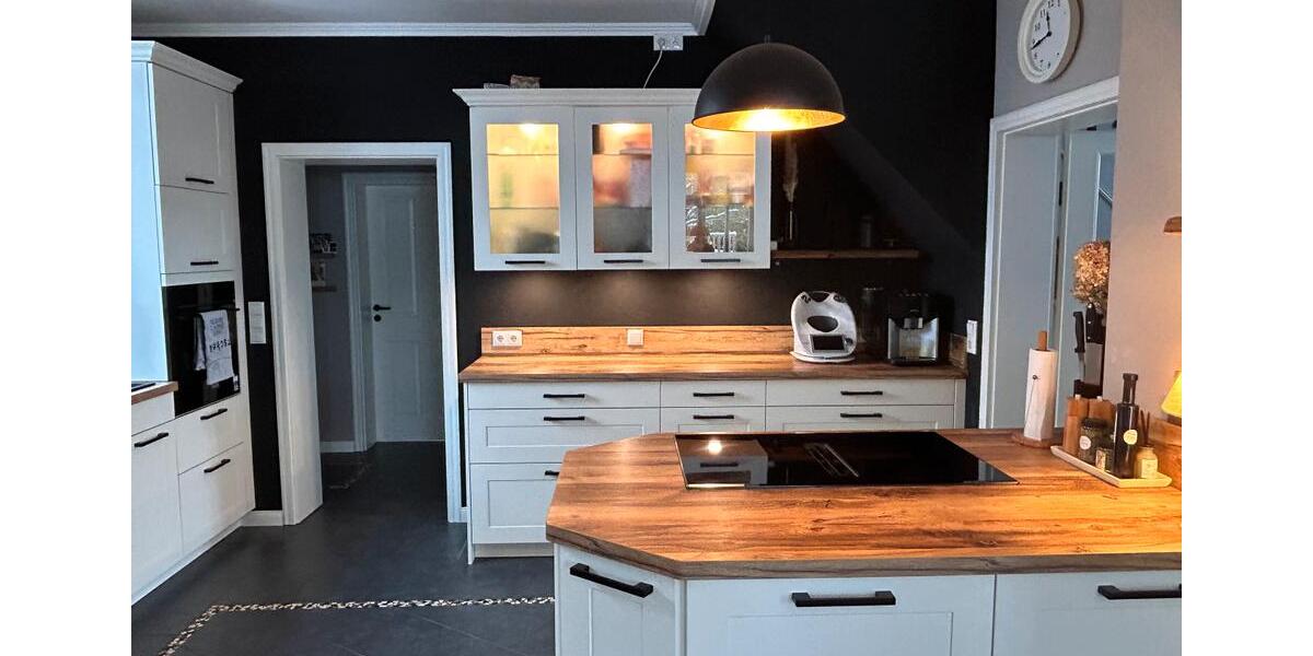 Einfamilienhaus Lunden - 5 Zimmer, 224 m&sup2;, 439.000&euro; | Angebot:24829382