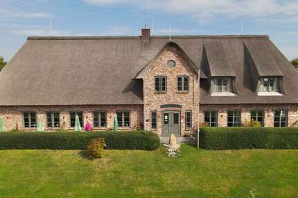 Haus Pellworm - 8 Zimmer, 160 m&sup2;, 1.850.000&euro; | Angebot:23225469