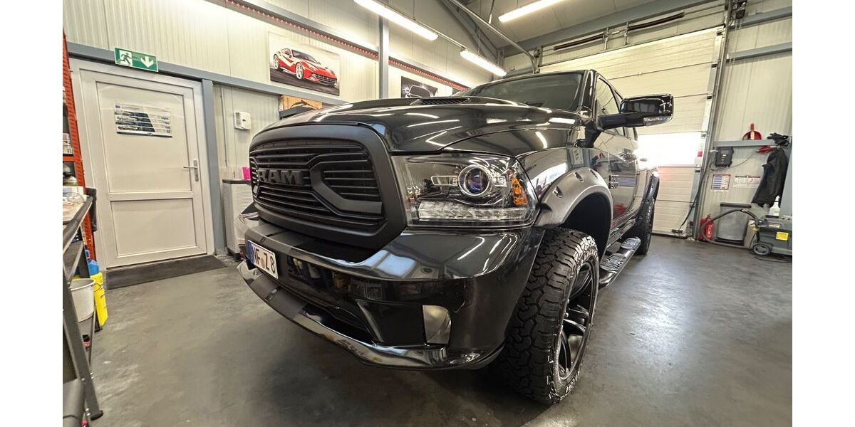 Dodge RAM 97.800 km 34.800 &euro; Langenhorn 25842