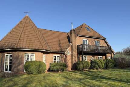 Haus Hattstedt - 8 Zimmer, 290 m&sup2;, 699.000&euro; | Angebot:24593694