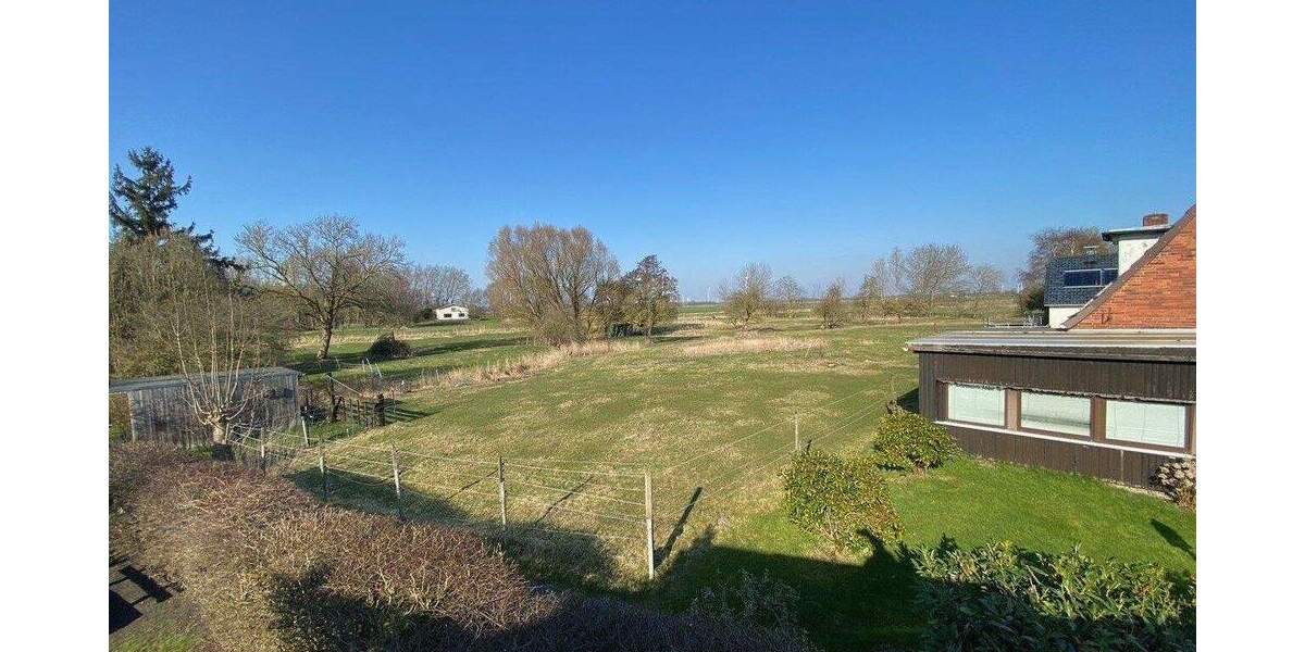 Etagenwohnung Strübbel - 3 Zimmer, 100 m&sup2;, 149.000&euro; | Angebot:25707900