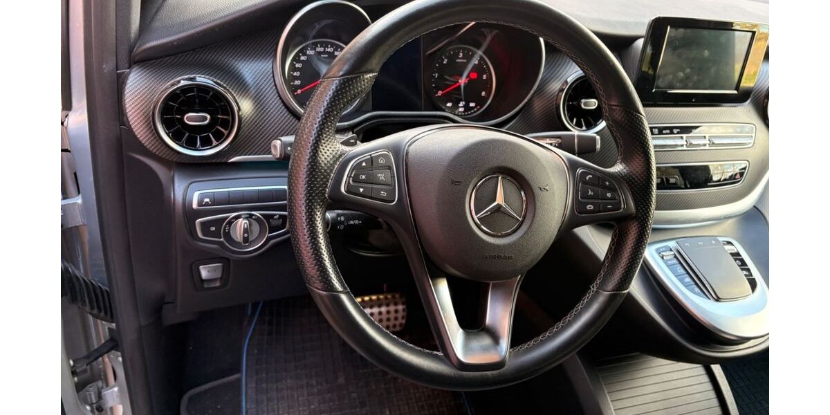 Mercedes-Benz V 220 146.000 km 39.999 &euro; Rantrum 25873