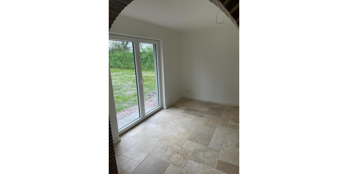 Etagenwohnung Joldelund - 2.5 Zimmer, 73 m&sup2;, 1.090&euro; | Angebot:25874223