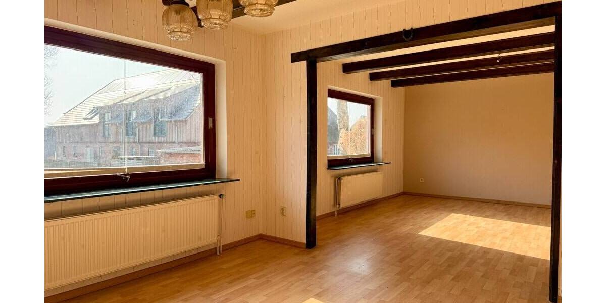 Mehrfamilienhaus, Wohnhaus Rantrum - 9 Zimmer, 242 m&sup2;, 319.000&euro; | Angebot:25984254