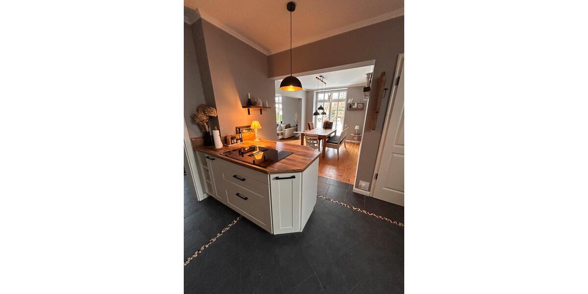 Einfamilienhaus Lunden - 5 Zimmer, 224 m&sup2;, 439.000&euro; | Angebot:24829382