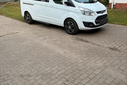 Ford Tourneo Custom 215.269 km 22.999 &euro; Wester-Ohrstedt 25885